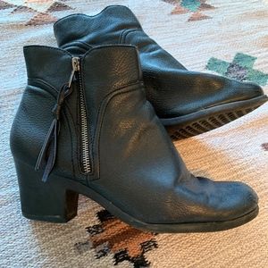 Women's Side Zip Ankle Boots - Size 11